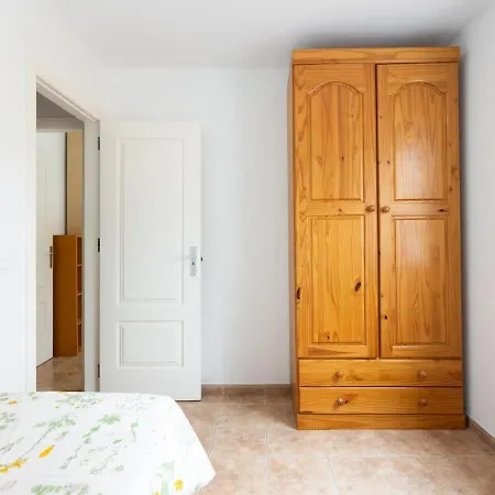 Lightbooking Sea Breezes Hidalgo Tenerife Holiday home *